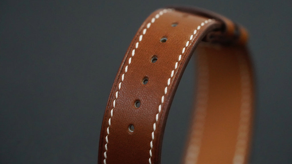 The Art of Leather: A Guide to Selecting Your Perfect Watch Strap